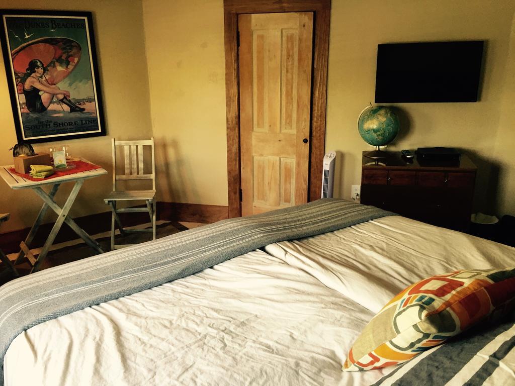 Aberdeen Stone Cottage B&B Traverse City Dış mekan fotoğraf