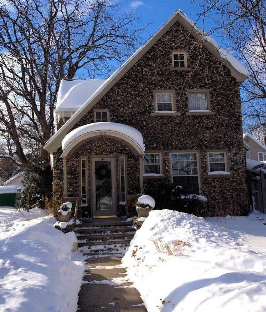 Aberdeen Stone Cottage B&B Traverse City Dış mekan fotoğraf