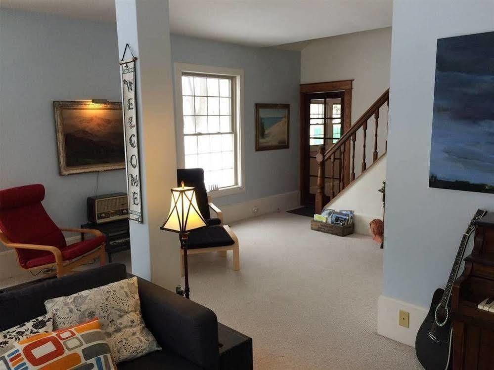Aberdeen Stone Cottage B&B Traverse City Dış mekan fotoğraf